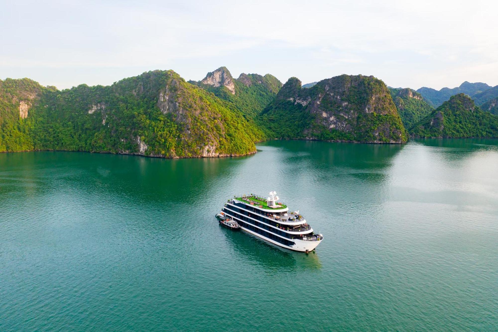 Hotel Era Halong Cruise Hạ Long Exterior foto