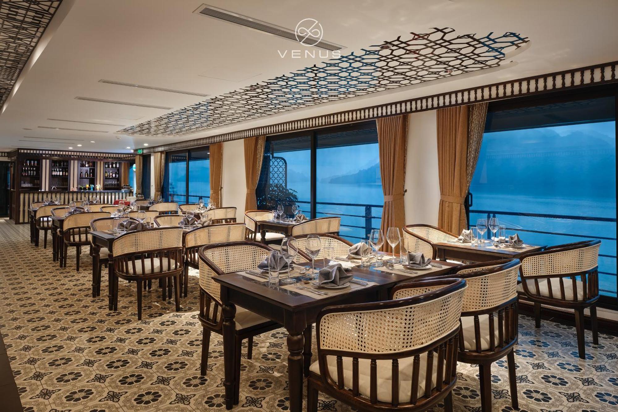 Hotel Era Halong Cruise Hạ Long Exterior foto