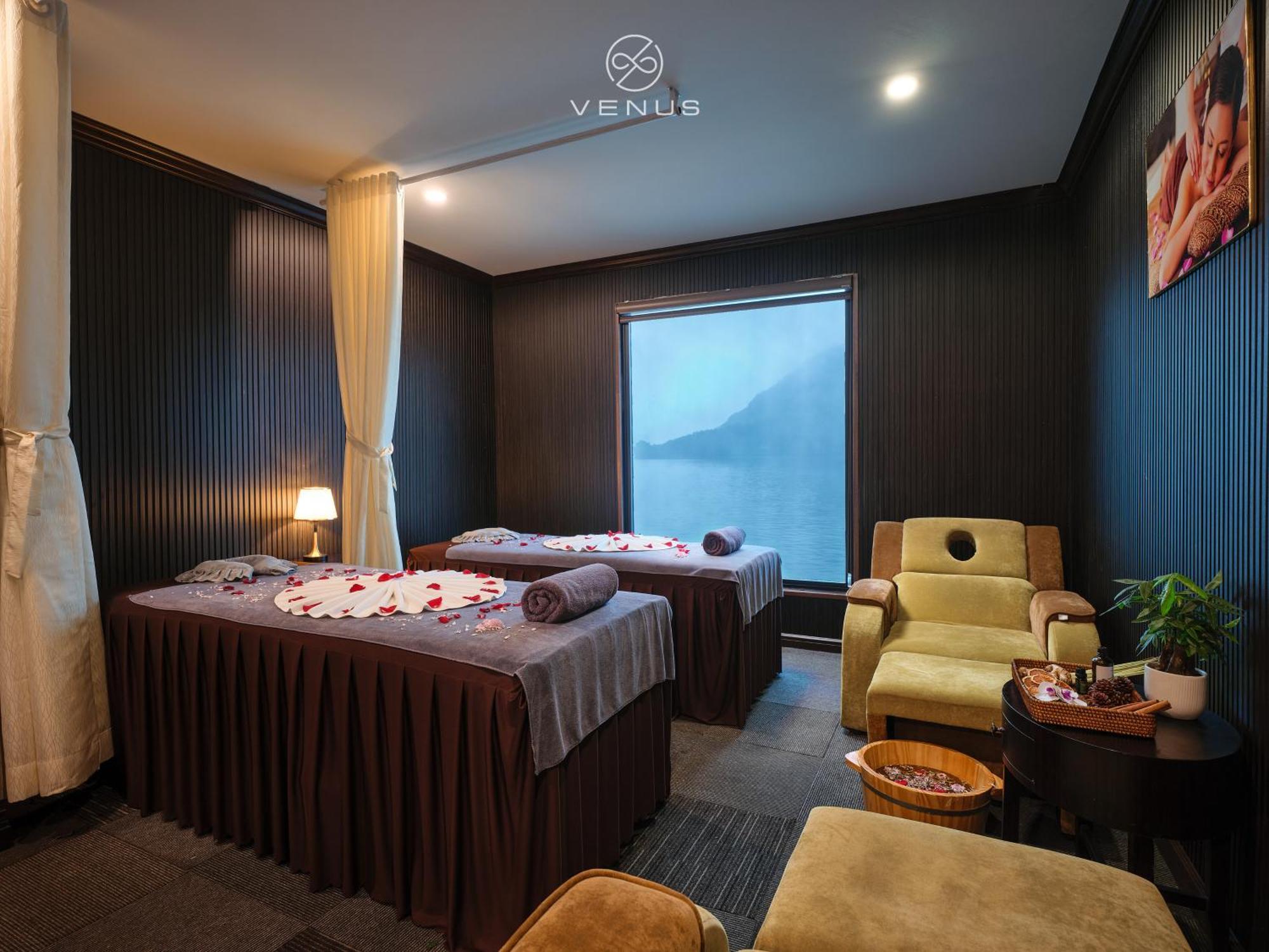 Hotel Era Halong Cruise Hạ Long Exterior foto